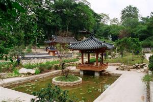Yuexiu Park Pavilion